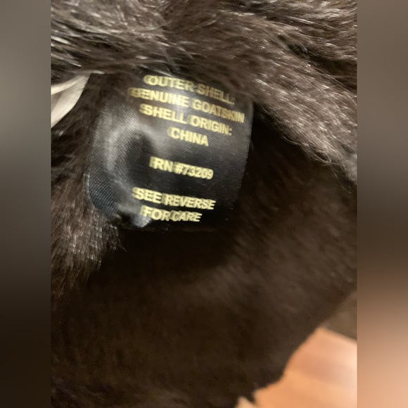 St John Fur - Picture 5 of 5